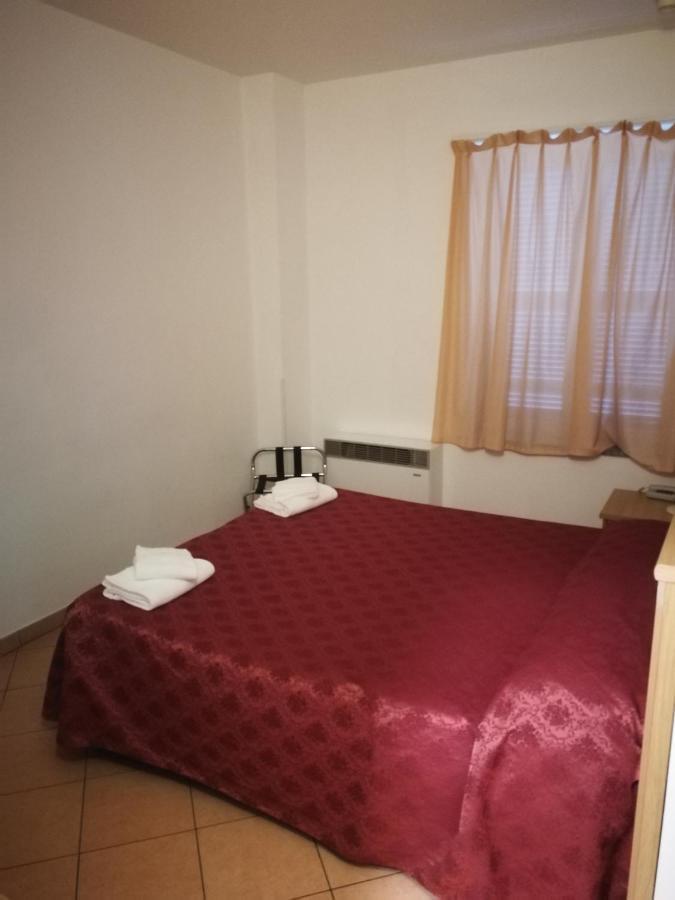 Albergo Della Stazione Cairo Montenotte Cameră foto